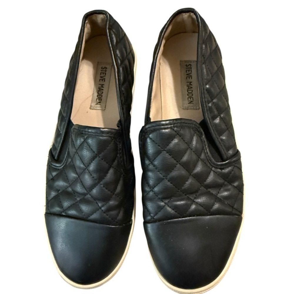 🌸Steve Madden Zaander Black Leather Quilted Slip-Ons